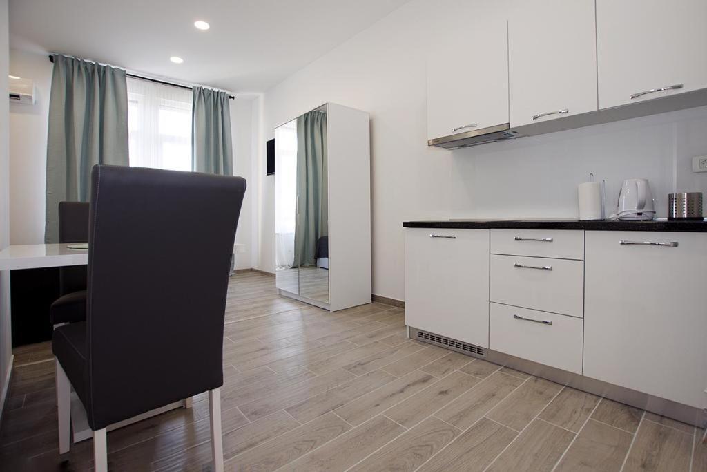 Sophie The Center Of The Old Town Apartment Zadar Ngoại thất bức ảnh